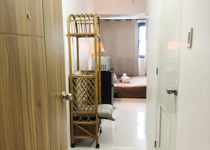 The Embassy Pods Manille